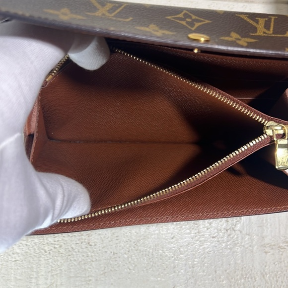 Louis Vuitton Monogram Portefeiulle Sarah Long Wallet - Picture 15 of 16
